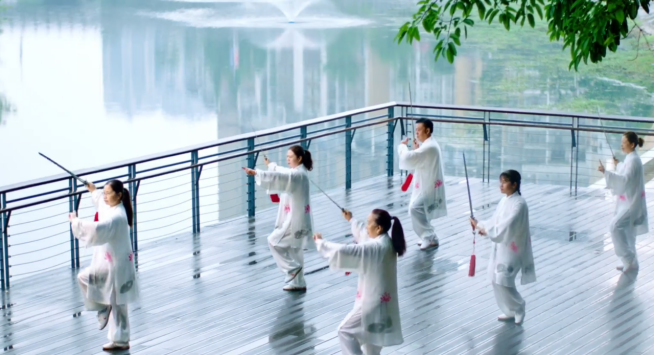 1759329252-d17621e8a61081b 1759329252-d17621e8a61081b